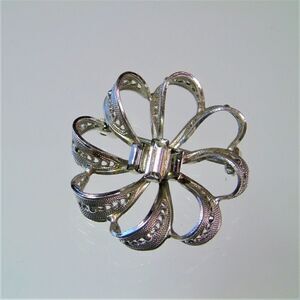 Continental Vintage Signed Silver Filigree Brooch